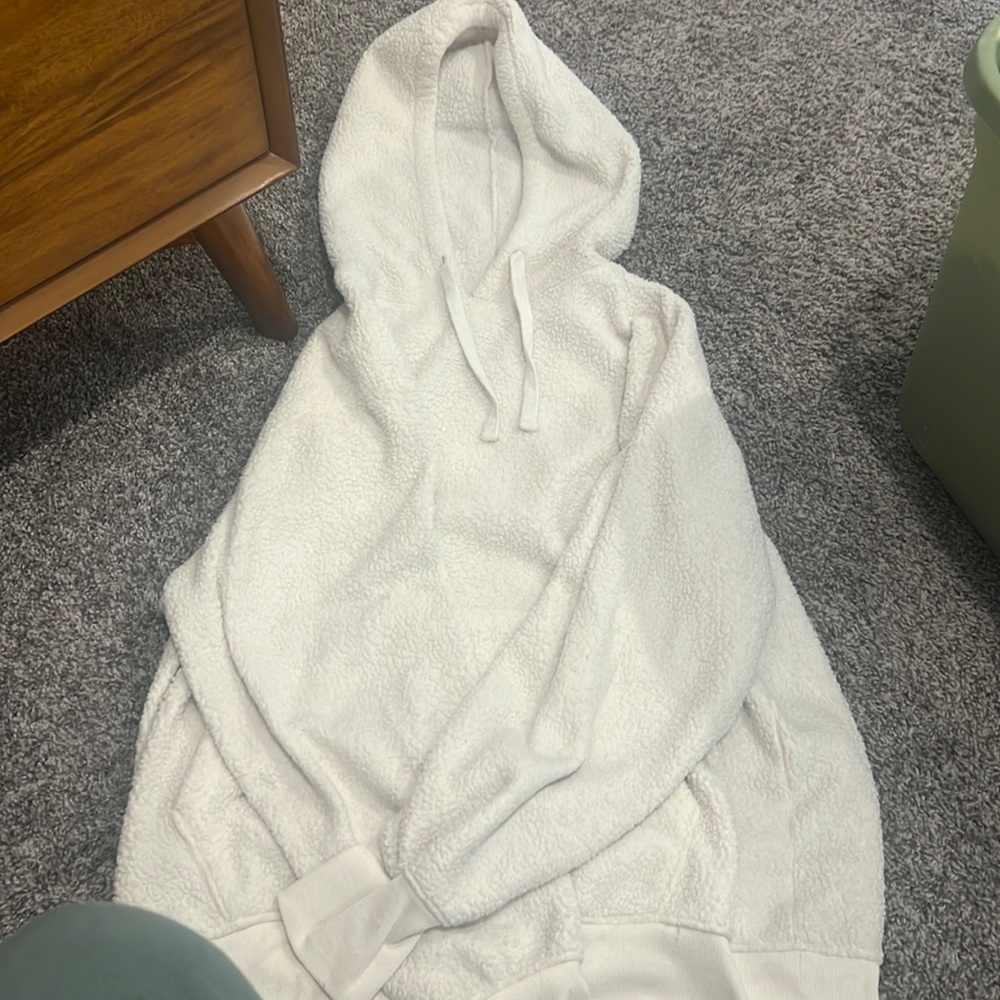 White Sherpa sweatshirt